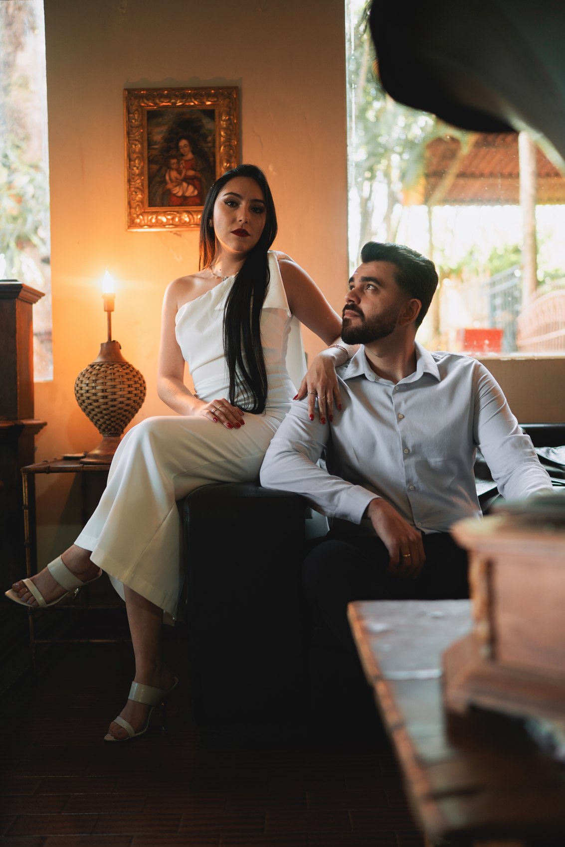 Ana Carolina e Jonathan em ensaio elegante no interior